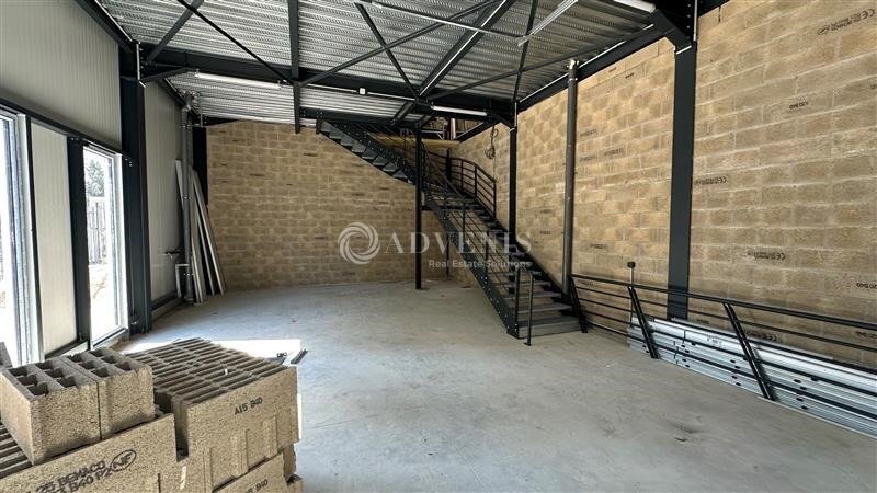 Light Industrial in Bagnolet to rent - Interior Photo - Image 3 of 10