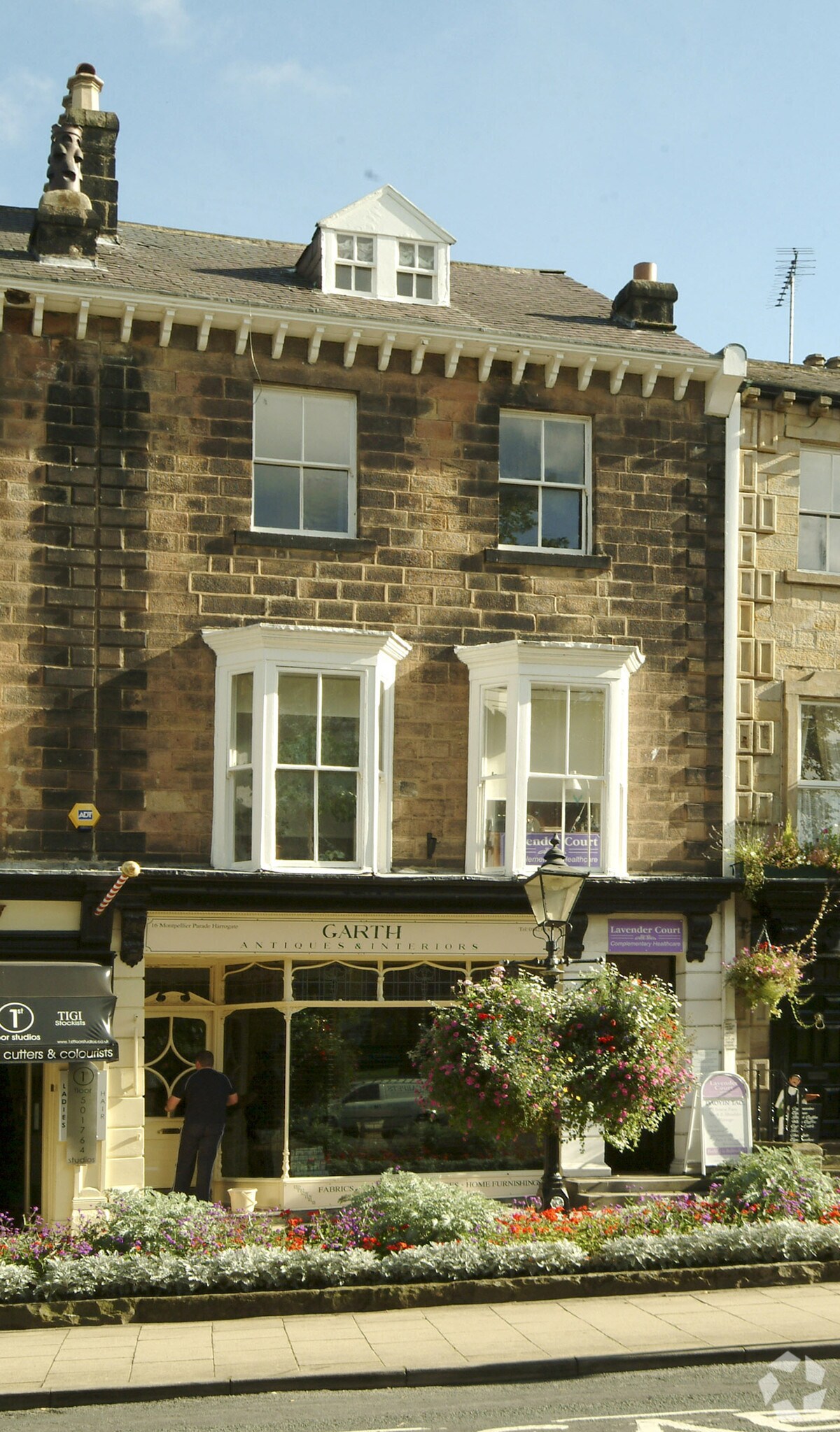 15-16 Montpellier Para, Harrogate for sale Primary Photo- Image 1 of 1