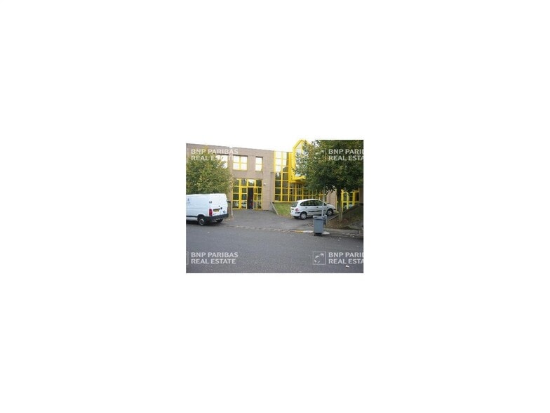 1 Rue De L'Egalite, Bagneux to rent - Building Photo - Image 1 of 11