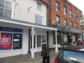 110-110A High St, Marlborough to rent Building Photo- Image 1 of 2