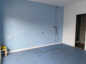 Retail in Sant Feliu de Llobregat, Barcelona to rent Interior Photo- Image 2 of 6