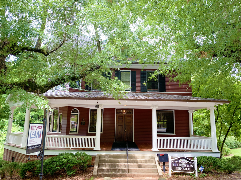 426 Old Salem Rd, Winston-Salem, NC for rent - Primary Photo - Image 1 of 7