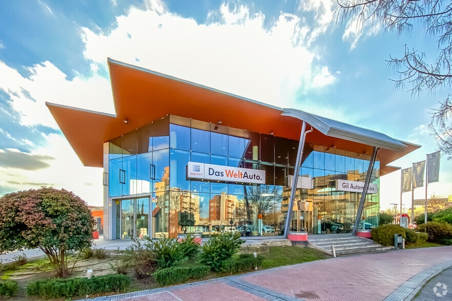 Retail in Alcalá de Henares, Madrid for sale - Building Photo - Image 2 of 10