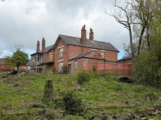 434 Leigh Rd, Bolton for sale - Building Photo - Image 2 of 2