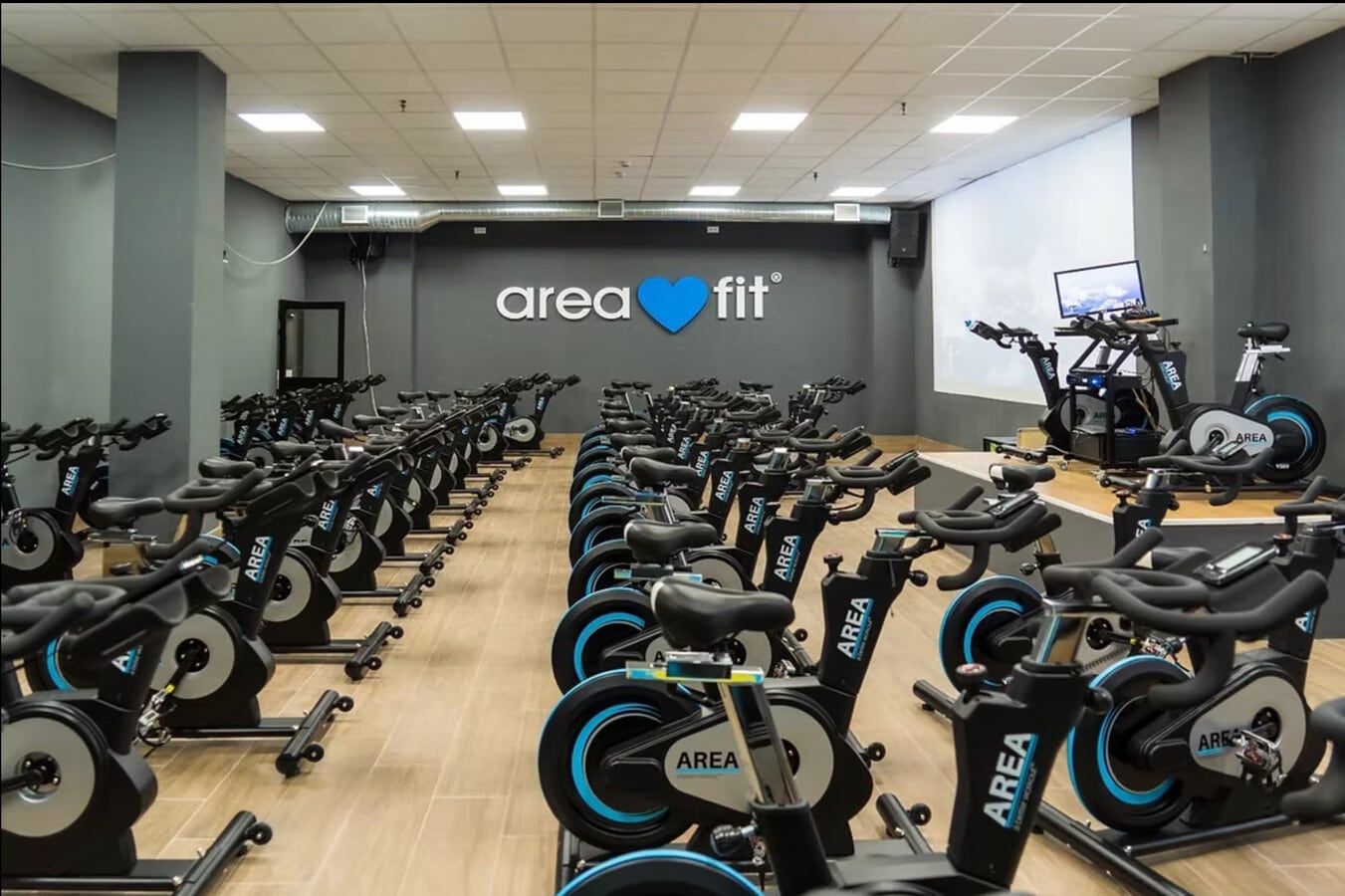 Carretera de Montcada, 4, Terrassa, BAR 08223 - Unit - -  - Interior Photo - Image 1 of 2