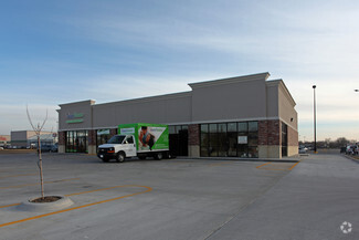 More details for 407 E Pawnee St, Wichita, KS - Retail for Rent