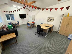 Back Ln, Sandbach to rent Interior Photo- Image 2 of 8