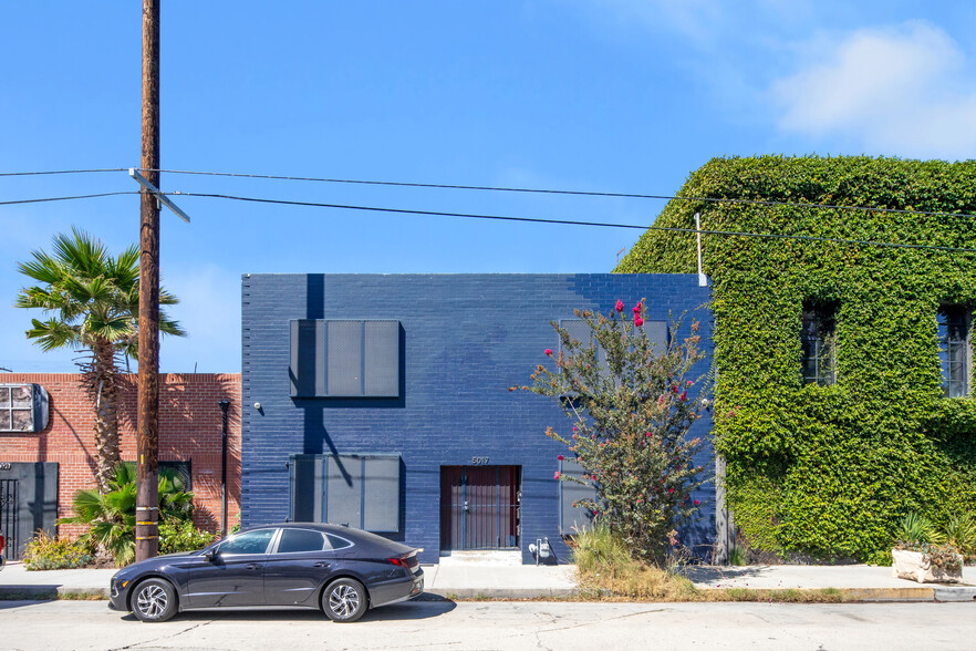 5017 Exposition Blvd, Los Angeles, CA for sale - Building Photo - Image 1 of 1