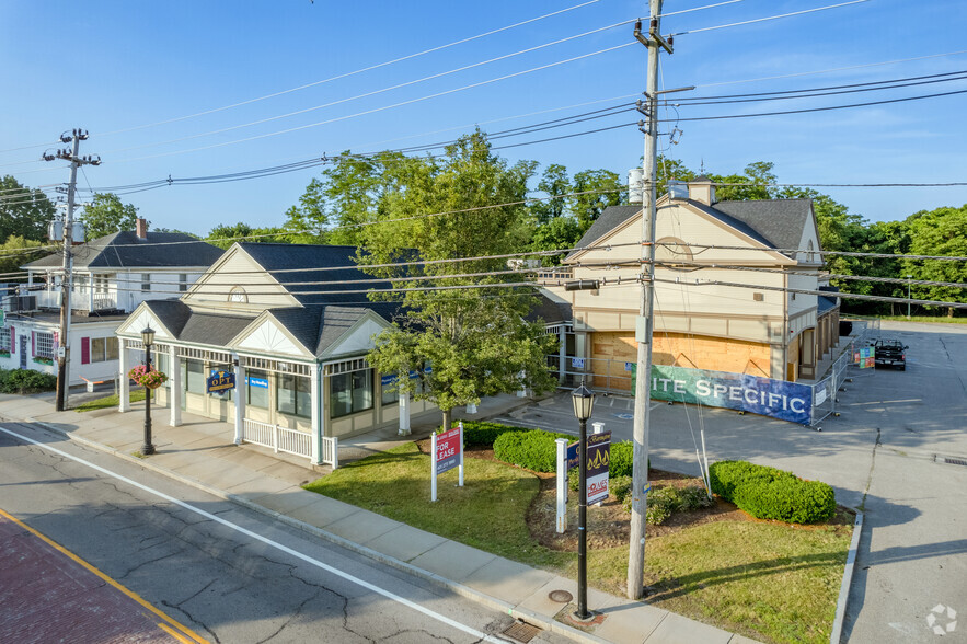 236 County Rd, Barrington, RI for sale - Building Photo - Image 1 of 1