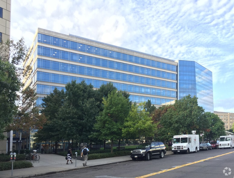 600 Maryland Ave SW, Washington, DC to rent - Building Photo - Image 3 of 27