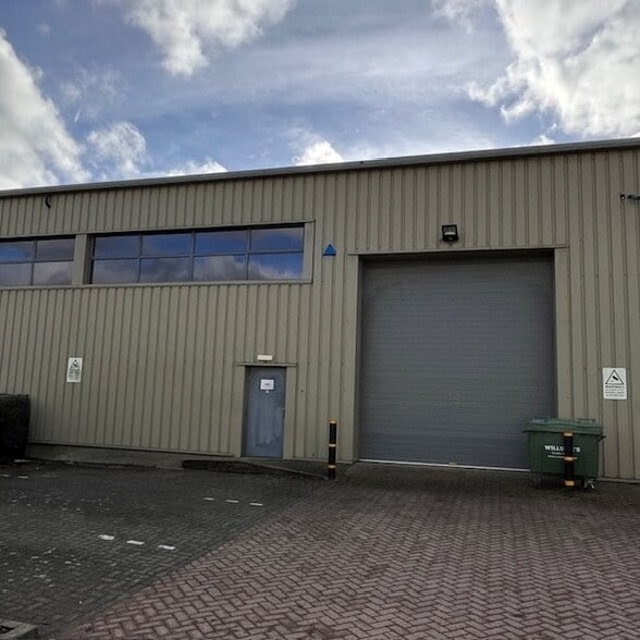 Newborough Rd, Burton On Trent to rent - Building Photo - Image 2 of 7