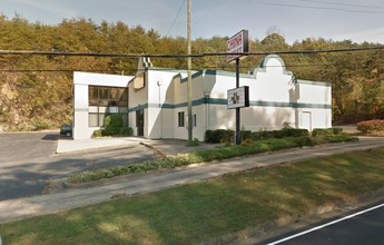 1090 Memorial Blvd N, Martinsville, VA for sale Building Photo- Image 1 of 4