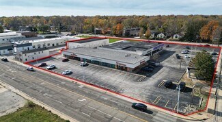 More details for 703 S Neil St, Champaign, IL - Retail for Sale