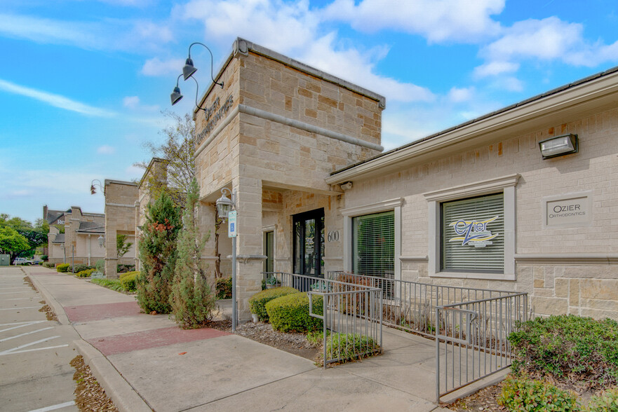 6317 Preston Rd, Plano, TX for rent - Building Photo - Image 3 of 26