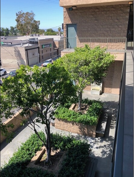 1545 Sawtelle Blvd, Los Angeles, CA for rent - Building Photo - Image 2 of 2