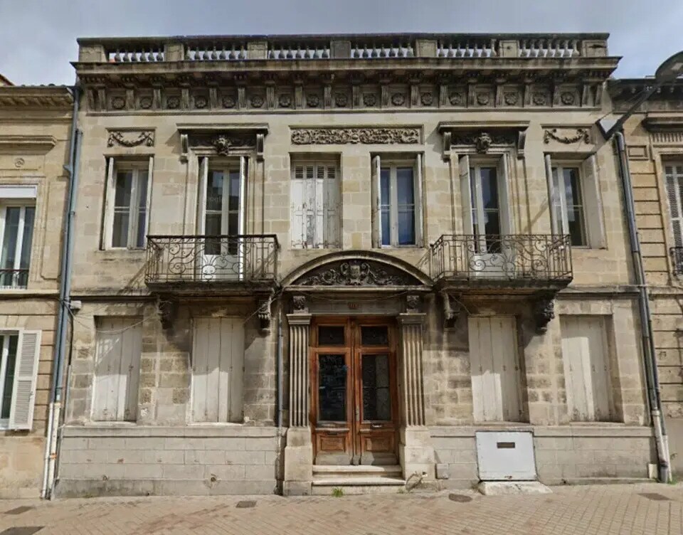 Office in Bordeaux for sale Building Photo- Image 1 of 8