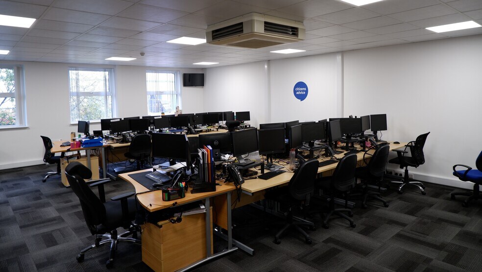 Dalewood Rd, Newcastle Under Lyme, ST5 9QH UK