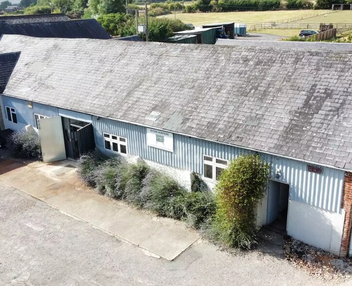 B3087, Marlborough to rent - Primary Photo - Image 1 of 2