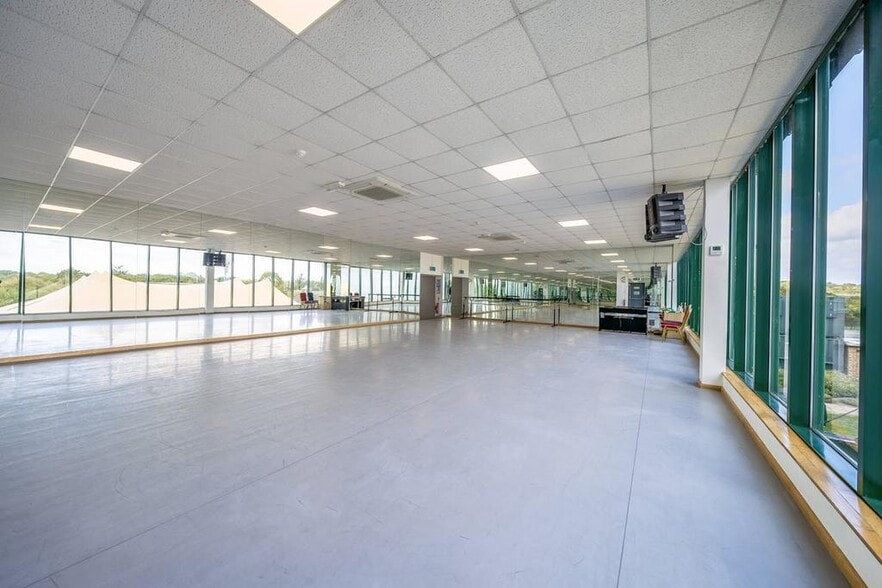 Southend Road, Stanford Le Hope for sale - Building Photo - Image 3 of 17