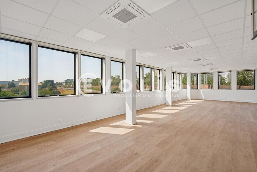 Office in Malakoff to rent - Interior Photo - Image 3 of 13