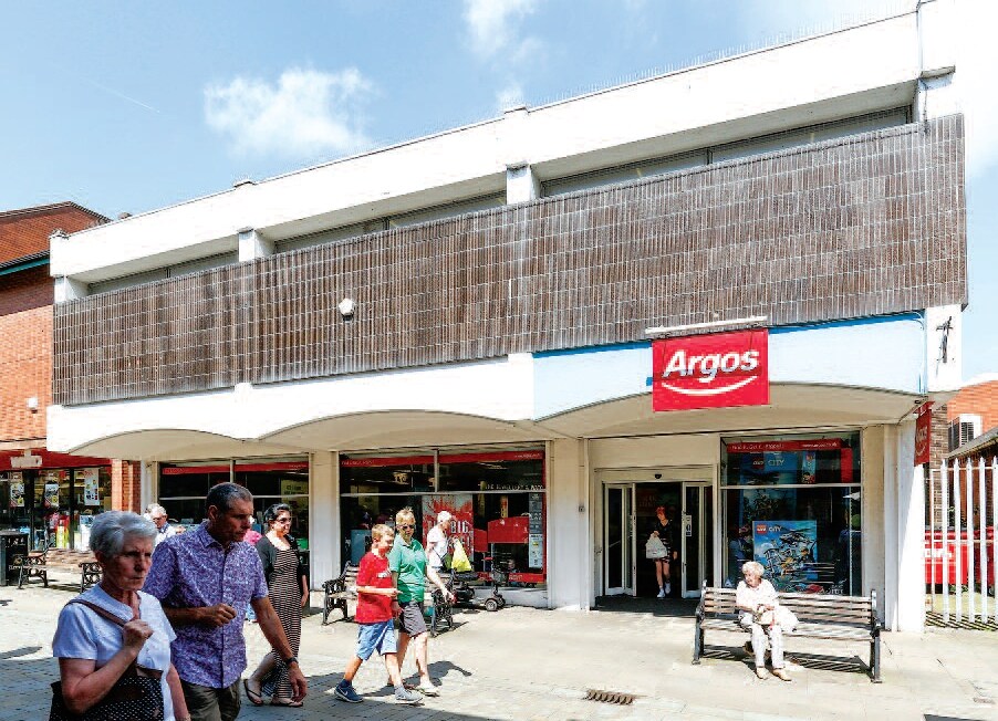 15 Salter Row, Pontefract for sale Primary Photo- Image 1 of 1