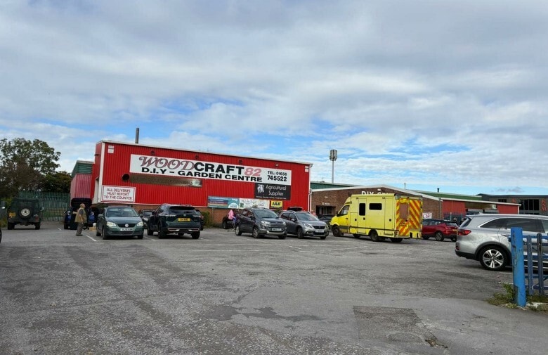 Village Farm Industrial Estate, Pyle for sale - Primary Photo - Image 1 of 8