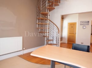 126 Caerleon Rd, Newport to rent Interior Photo- Image 1 of 5