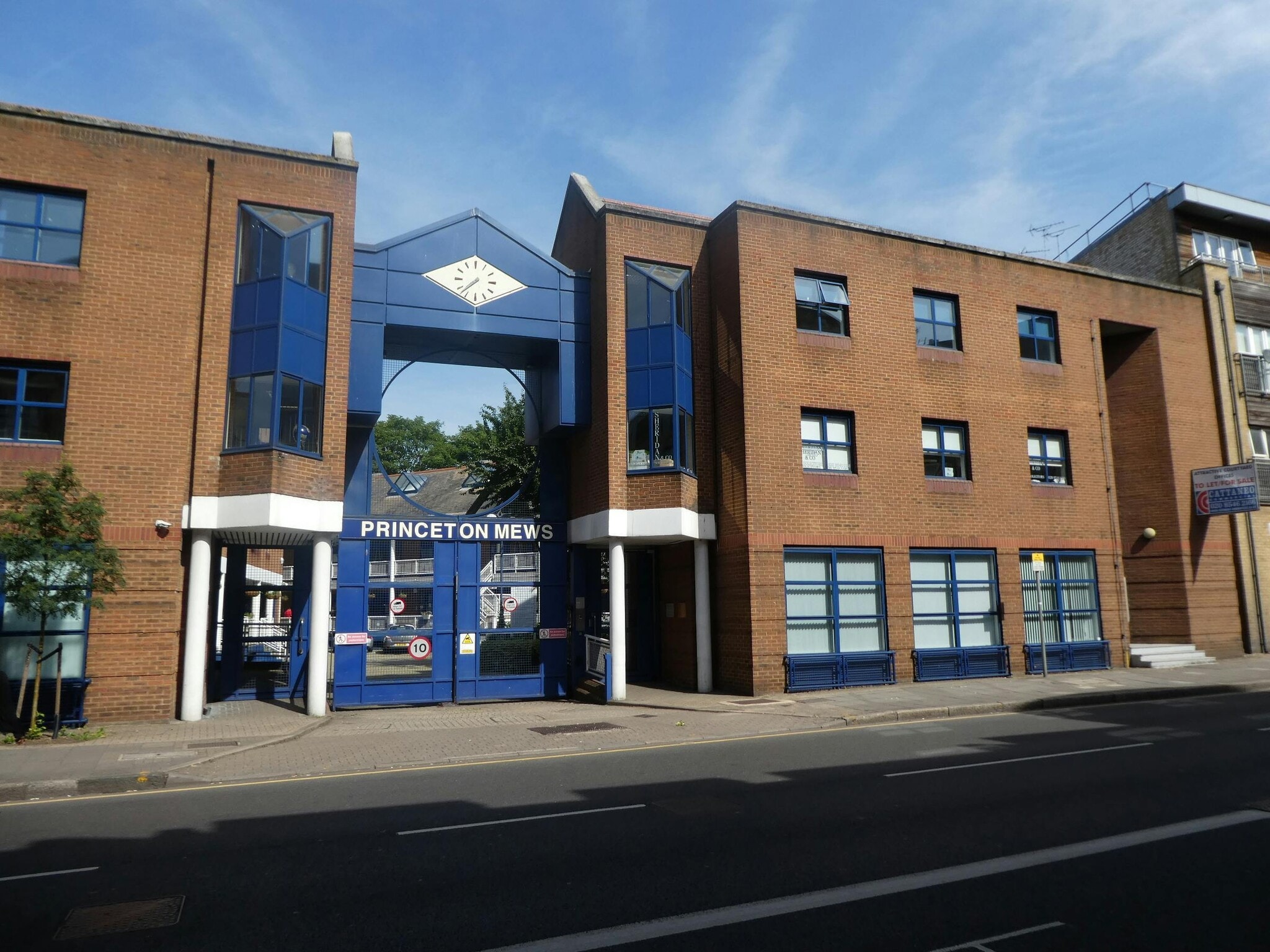167-169 London Rd, Kingston Upon Thames to rent Building Photo- Image 1 of 8