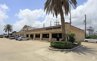 More details for 6713 Broadway, Pearland, TX - Office, Retail for Rent