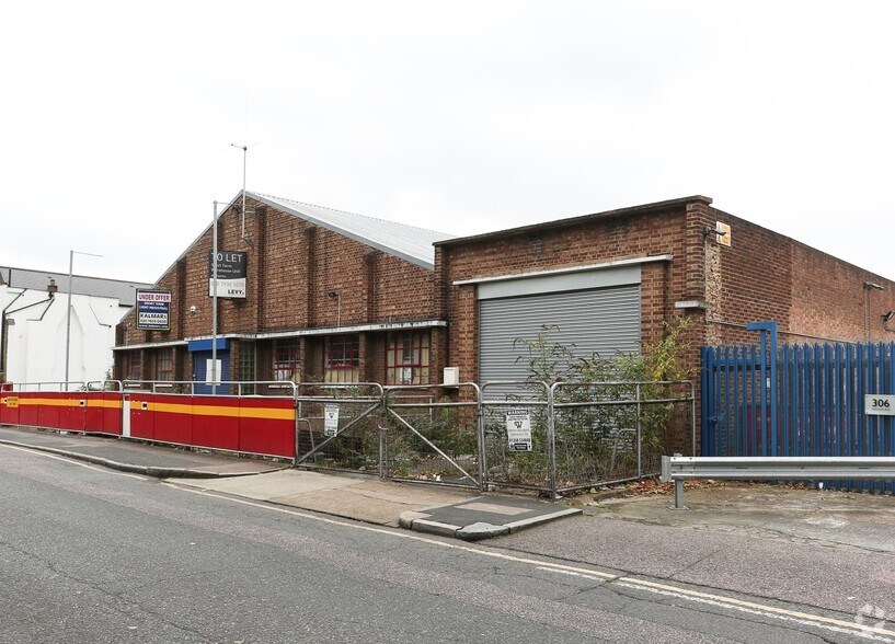 310-326 St James Rd, London for sale - Primary Photo - Image 1 of 1