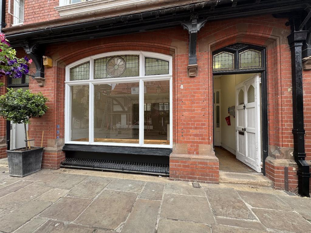 6 College St, Gloucester to rent Building Photo- Image 1 of 2