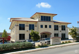 11010 Coachlight Rd, San Antonio, TX for rent Building Photo- Image 1 of 6