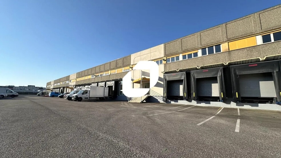 13 Rue Du Maréchal Lefèbvre, Strasbourg to rent - Building Photo - Image 2 of 10