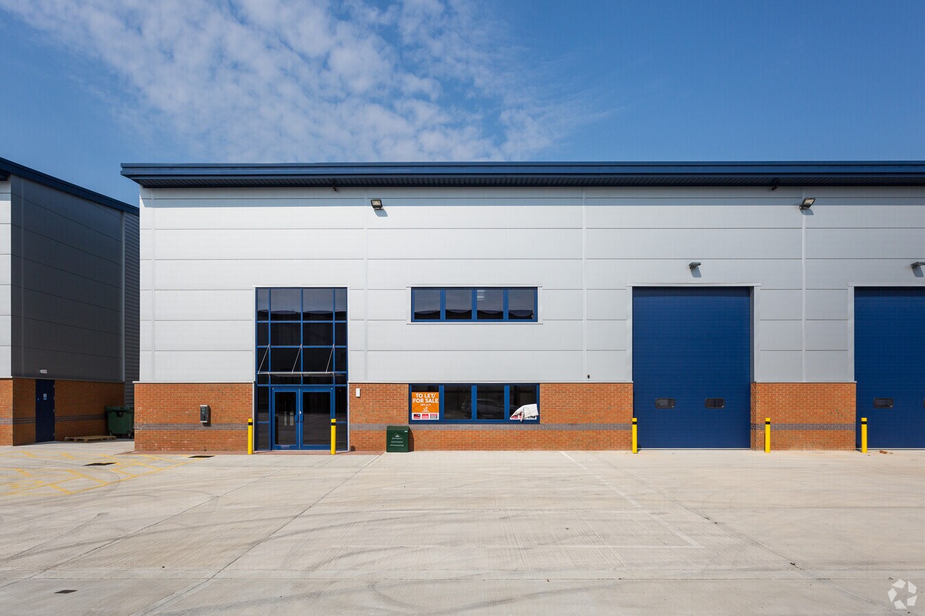 Pirbright Rd, Guildford GU3 2DX UK