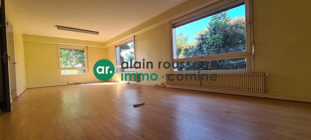 Vente Local d'activités 640 m² - Photo 1