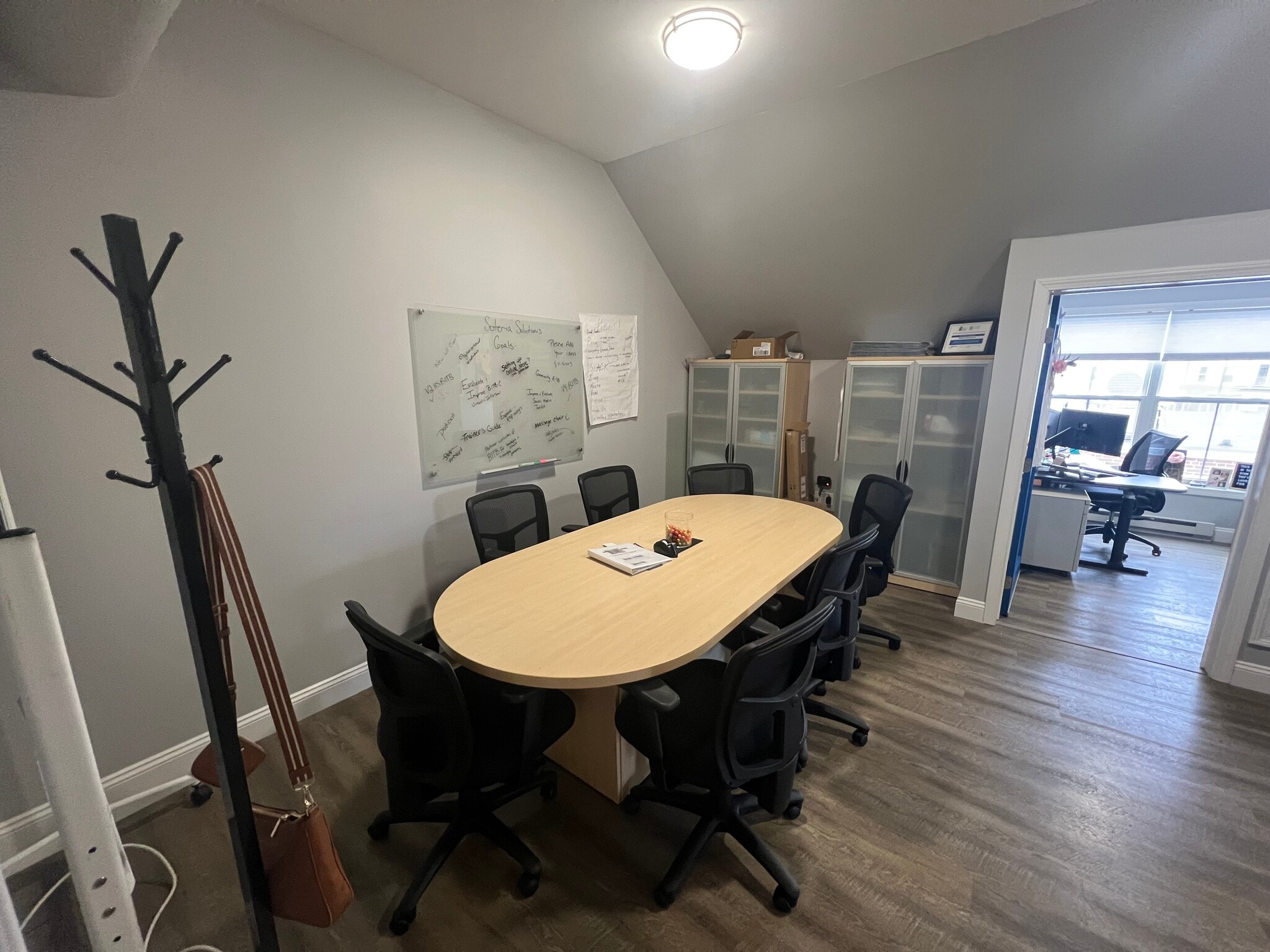 8 Jenkins Ct, Durham, NH to rent Building Photo- Image 1 of 8