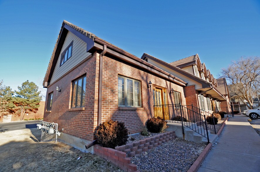 11031 S Pikes Peak Dr, Parker, CO for rent - Primary Photo - Image 1 of 5