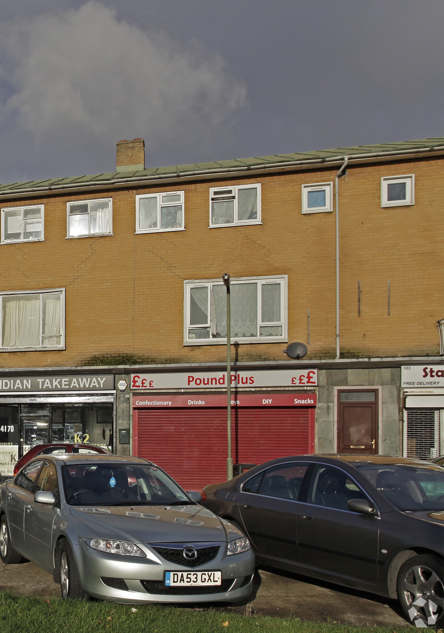 97 Clare Rd, Staines to rent Primary Photo- Image 1 of 9