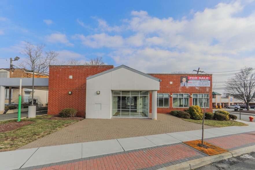 1610 Main Ave, Clifton, NJ for sale - Building Photo - Image 1 of 1