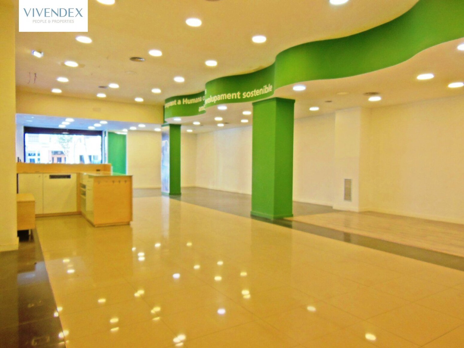 Retail in Reus, Tarragona to rent Primary Photo- Image 1 of 2