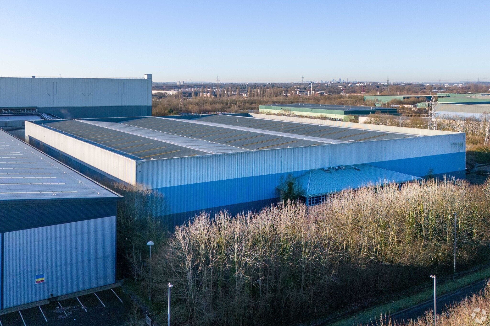 Hams Hall Distribution Park, Birmingham to rent Primary Photo- Image 1 of 10