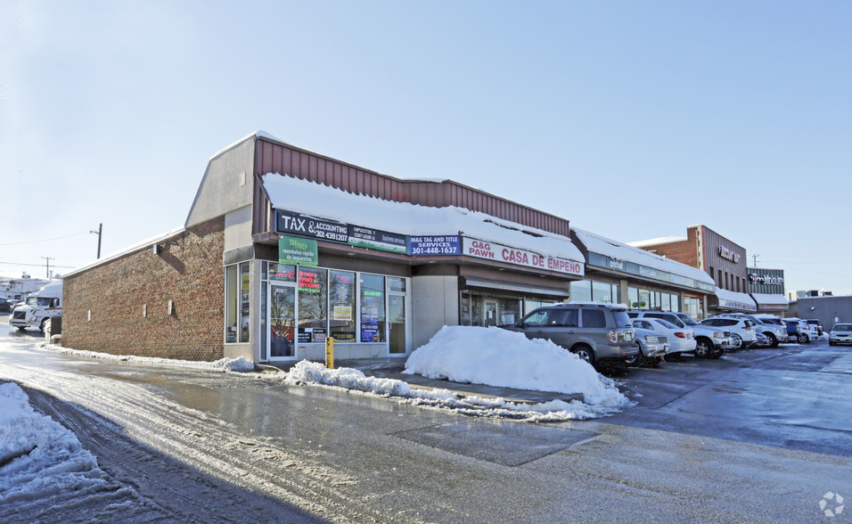 1305-1327 University Blvd E, Takoma Park, MD for rent - Primary Photo - Image 1 of 3