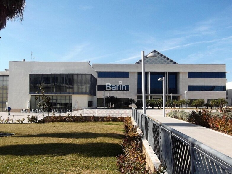 Office in Córdoba to rent - Building Photo - Image 2 of 2