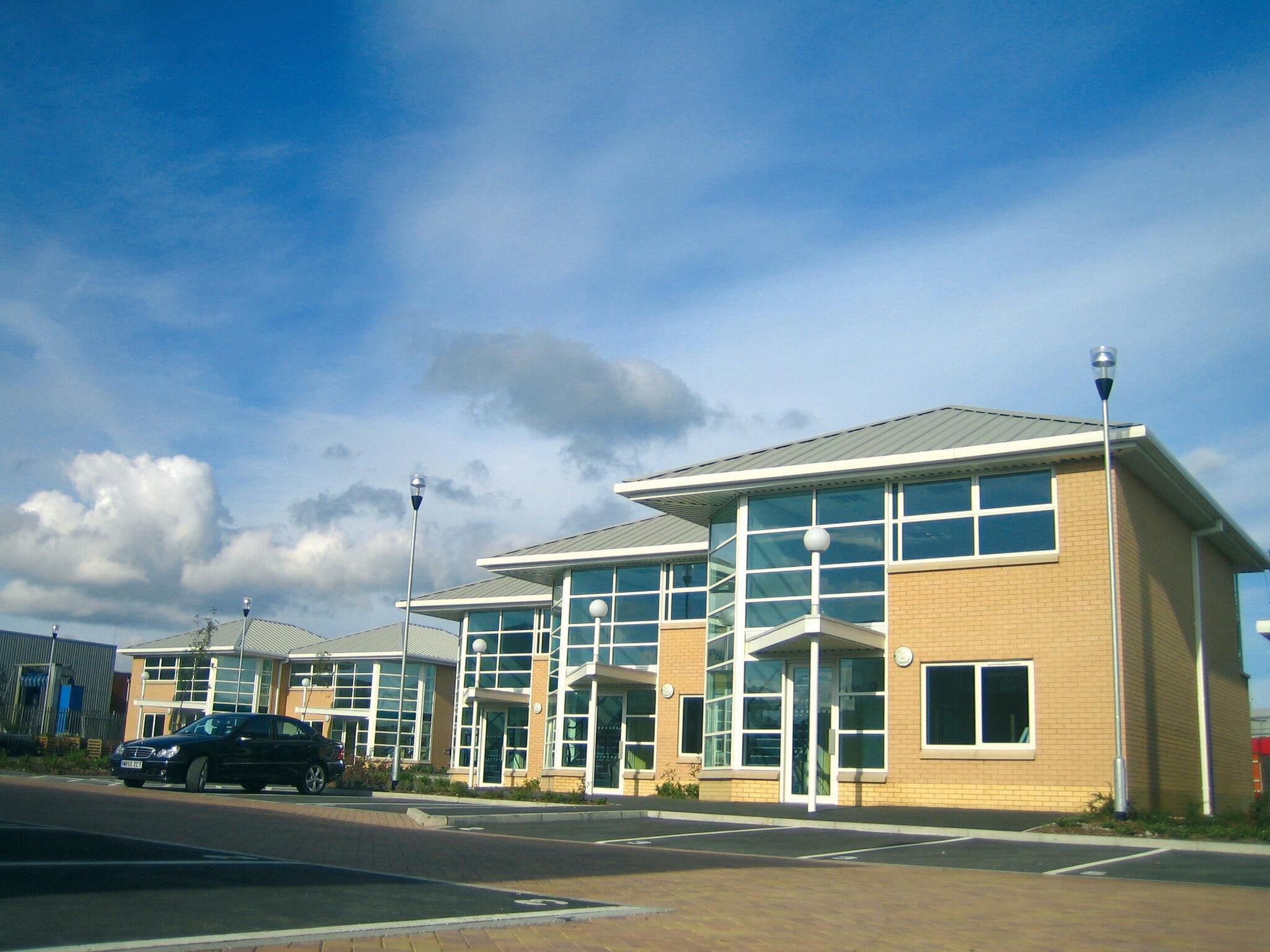 Pullan Way, Morley to rent Primary Photo- Image 1 of 8