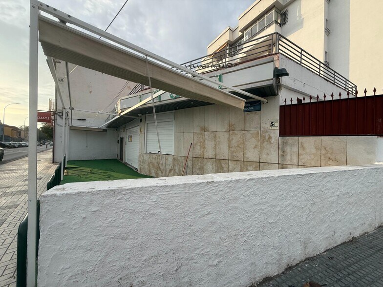 Retail in Málaga, Málaga for sale - Building Photo - Image 2 of 15