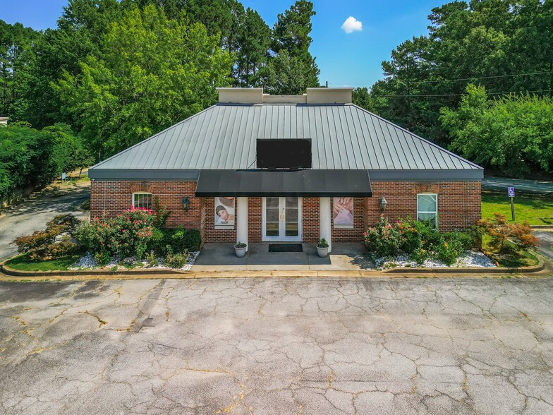 2508 E Piedmont Rd, Marietta, GA for sale - Building Photo - Image 1 of 1