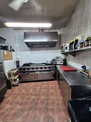 Paseo Recoletos, 37, El Tiemblo, AVI 05270 - Unit L1 -  - Interior Photo - Image 2 of 2