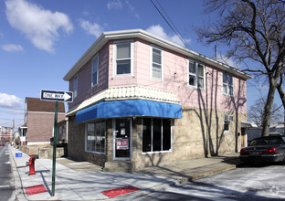 746 Riverside Ave, Lyndhurst, NJ for sale Primary Photo- Image 1 of 1