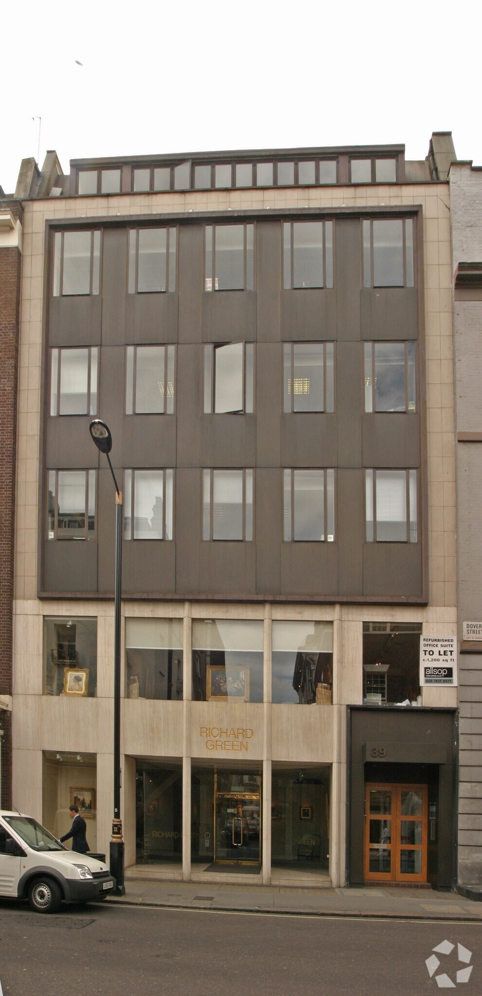 39 Dover St, London to rent Primary Photo- Image 1 of 5