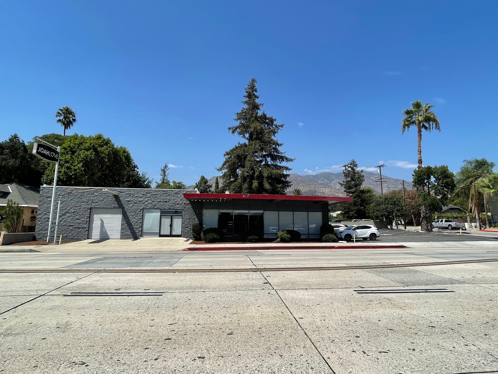 401-405 W Foothill Blvd, Monrovia, CA for sale Building Photo- Image 1 of 1